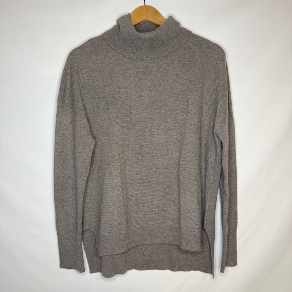 Saint Tropez West 100% 2-Ply Cashmere Taupe Turtleneck Sweater Size Large